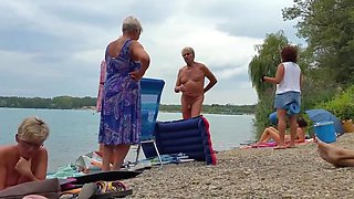 Nudist grandpa at the beach - 3