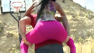 Classy busty ebony Mya Lushes is making a best blowjob of my life