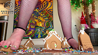 Giantess Christmas Village Slo-mo Crush Destroying My Gingerbread Houses in Slow Motion