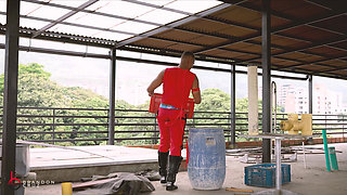 A BBC Construction Worker Inserts His Large Penis Into His Busty Boss on a Terrace - Brandon Cruz & Mariana Martix