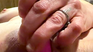 GILF Pussy Playing.