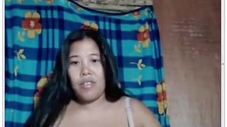 Pregnant Filipina