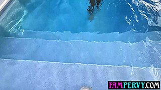 Teen riding on stepbros big dick outdoor