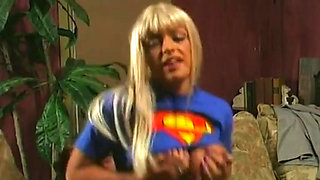 Blonde Bombshell in Superman Tee Seduces and Fingers Herself Wildly