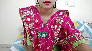 Indian step mom and step son ka najayaz walla pyar bete se chudwa kar aapna yaar bana liya hindi dirty talk saarabhabhi6