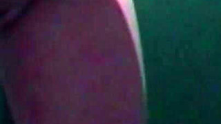 Amateur masturbation in the bathroom