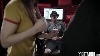 Smallish COUGAR singer gets manipulated into having three way at work