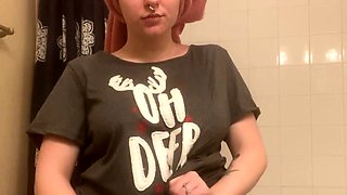 Pregnant Redhead Webcam Masturbation