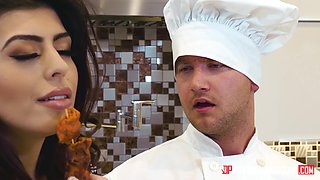 Van Wylde's Meat Eating Vegan Passion in Kitchen