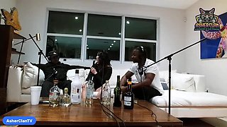 Emerald Loves Hot MILF Podcast Interview with Asherclantv