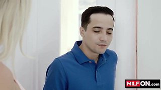 MILFON.com introduces: Pleasuring Mother - real lovemaking with COUGAR Slimthick Vic & Ricky Spanish
