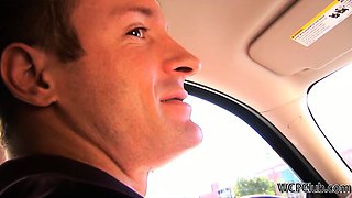 Street hooker sucking cock in the car