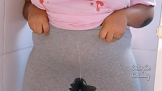 BBW Ebony Peeing on Leggings