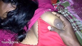 Bhabhi Soi Hui Thi Book Ka Milk Nikala Bahut Maja Aaya