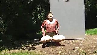 Outdoor pee passion