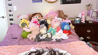 Amateur Webcam Teen Flashes Masturbates