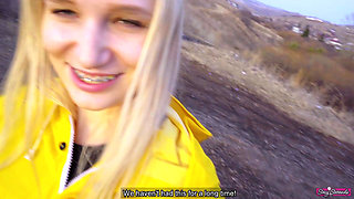 I Met My Ex-girlfriend, Teen Slut, She Offered to Give a Blowjob on the Street - POV