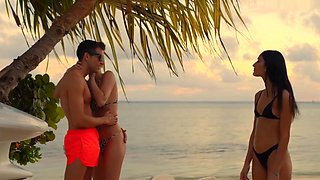 VIXEN College Student Has Secret Sex With Couple While On Vacation
