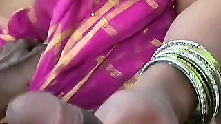 Beautiful Indian Girl Real Orgasm and Squirting Video with Dirty Talking in Hindi