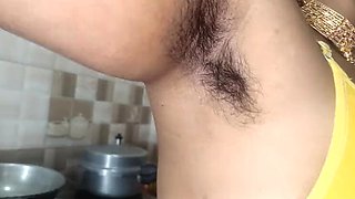 Apple Baby & Pushpa Valli Hot Housewife Romance With Pattu Saree – Indian Licking & Closeup Romantic Role Play