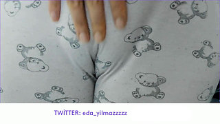 Cameltoe- Masturbation in Pajamas- Puffed Pussy- Turkish Porn