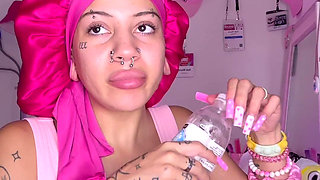 Spicy Food Mukbang Overeating Facestuffing Petite Girl Eating Hot Food Close-up Long Nails Fetish Acrylic Nails Teen Bonnet