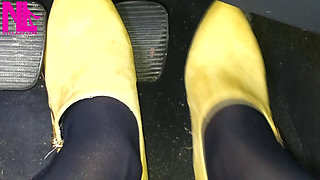 Soft Revving in Yellow Boots and Black Pantyhose