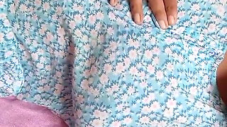 Intense Finger Masturbation of the Clitoris and Penetration