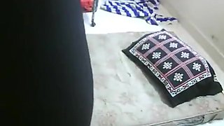 Desi BIG BOOBS aunty secretly cheating fuck neighbor wen husband not home