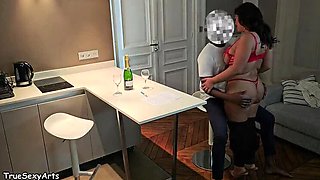 Busty Real Estate Agent Coco Rains Fucks Client for Deal - Amateur Big Tits 4K