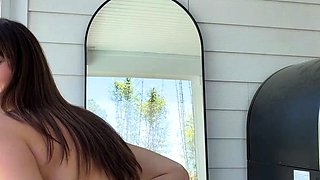Natalie Roush Teases Her Jiggly Ass And Tits In Bikini