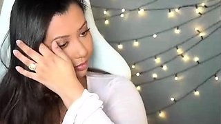 Big boobed Memphis masturbates in a bodystocking