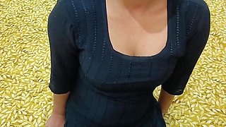 18 Saal Ki Nokrani Ko Choda Desi Style Me Clear Hindi Audio