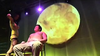privat Lap Dance on public stage
