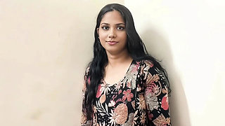 Desi Model Apple Porn Satisfies Director with Blowjob & Cum Swallowing - Indian Bhabhi Big Tits Riding