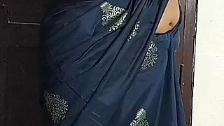 Sexy Bhabi in Blue Saree, Removing Saree to Show Here Sexy Chubby Body. Big Boss and Ass