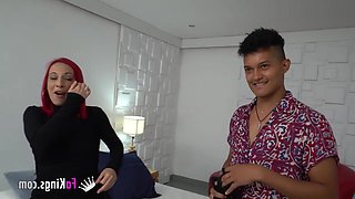 Tania imparts sexual instruction to a practically inexperienced young man, who in turn introduces her to the ways of BD