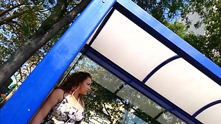 Milf Mami Busstop Booty