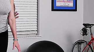 Fucking My Hot Personal Trainer Wth Sofie Marie - the Girlfriend Auditions