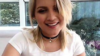 All-American Amateur Webcam Girl