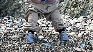 Desperate Girl's Pee on the Beach Compilation