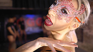 Daphne Klyde Hardcore BBC Blowbang - Cum All Over Her Face!