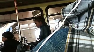 Flashing my bulge on the bus bulto erecto en el bus