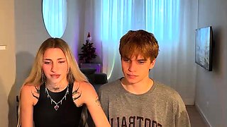 Jazy Berlin amateur busty blonde teen having fun in the bath