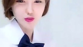 High Yan Yan, sexy beauty N days live role-playing, uniforms