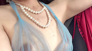 Petite Hana Show Pussy Nake in the Car Blue Dress