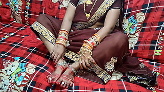 Tarki devar ne bhabhi ko suhagrat ke din ache se choda xnxx