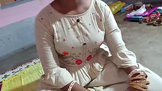 Ajanabi Pani Peene Ghar Andar Aya Or Mujhe Chod Ke Chala Gya