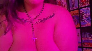 Love Chat Big Boobs Brunette Masturbating For Cam