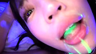 Korean wife on couch Amateur Asian Japanese Korean Webcams